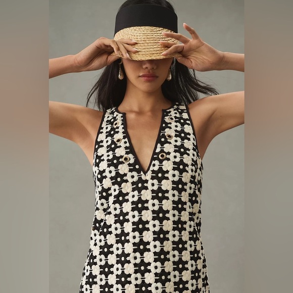 Maeve V-Neck Crochet Shift Dress - Picture 4 of 8